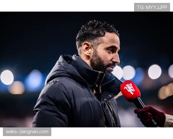 主帅离开对年轻球员影响深远 小杨未来之路挑战重重 主帅离开对年轻球员影响深远 小杨未来之路挑战重重