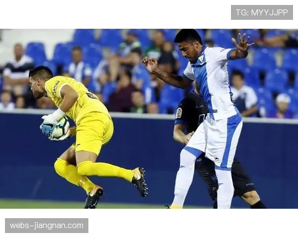 瓦伦西亚状态持续低迷 六轮不胜后保级压力逐渐增大 瓦伦西亚状态持续低迷 六轮不胜后保级压力逐渐增大