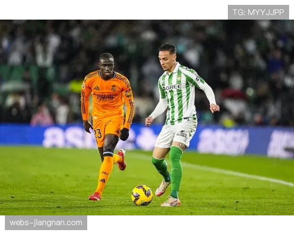 贝蒂斯45球38失净胜球+7，佩莱格里尼调教下攻防进步明显